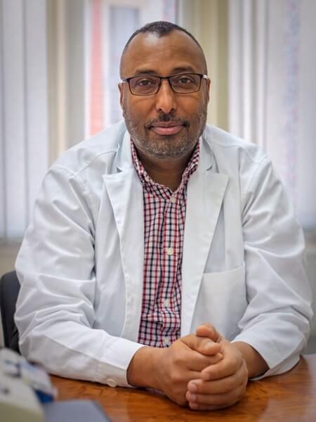 Dr. Fikri Alwan ortopédiai szakorvos Dr. Fikri Alwan ortopédiai szakorvos Kecskeméten